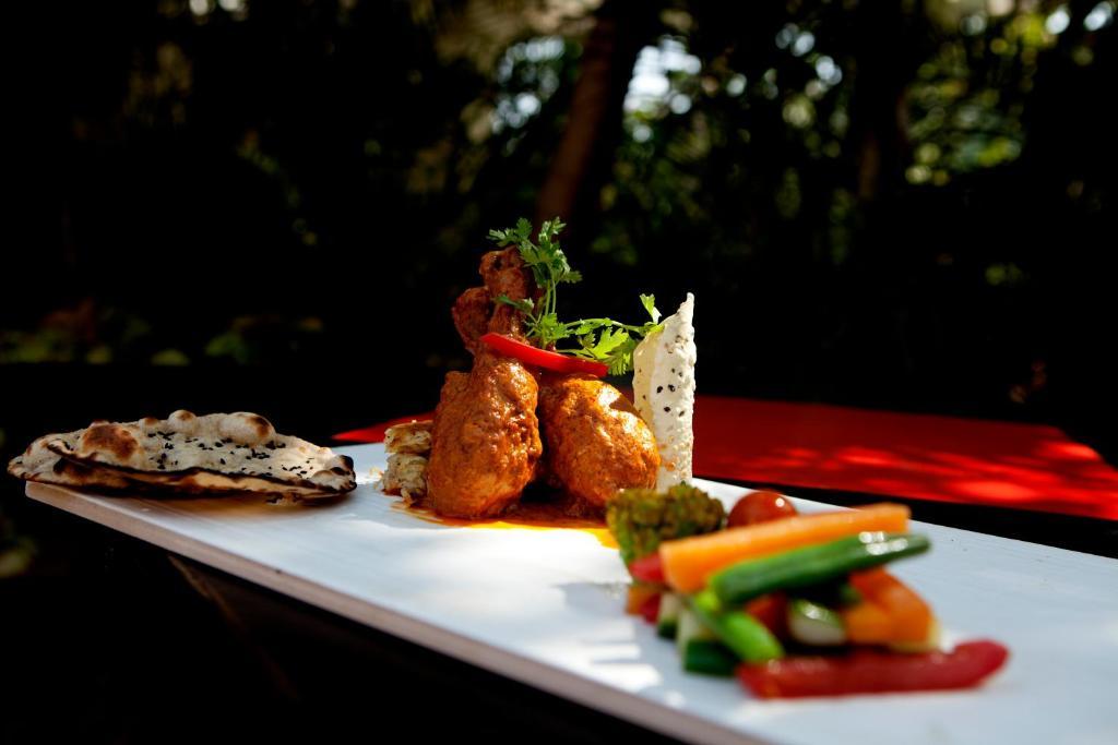 Oh Biz Premier At Leonia Hotell Hyderabad Exteriör bild